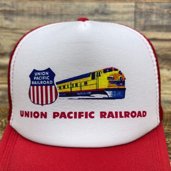 Union Pacific Railroad Mens Trucker Hat Red Snapback Train System Vintage Logo - Picture 3 of 8